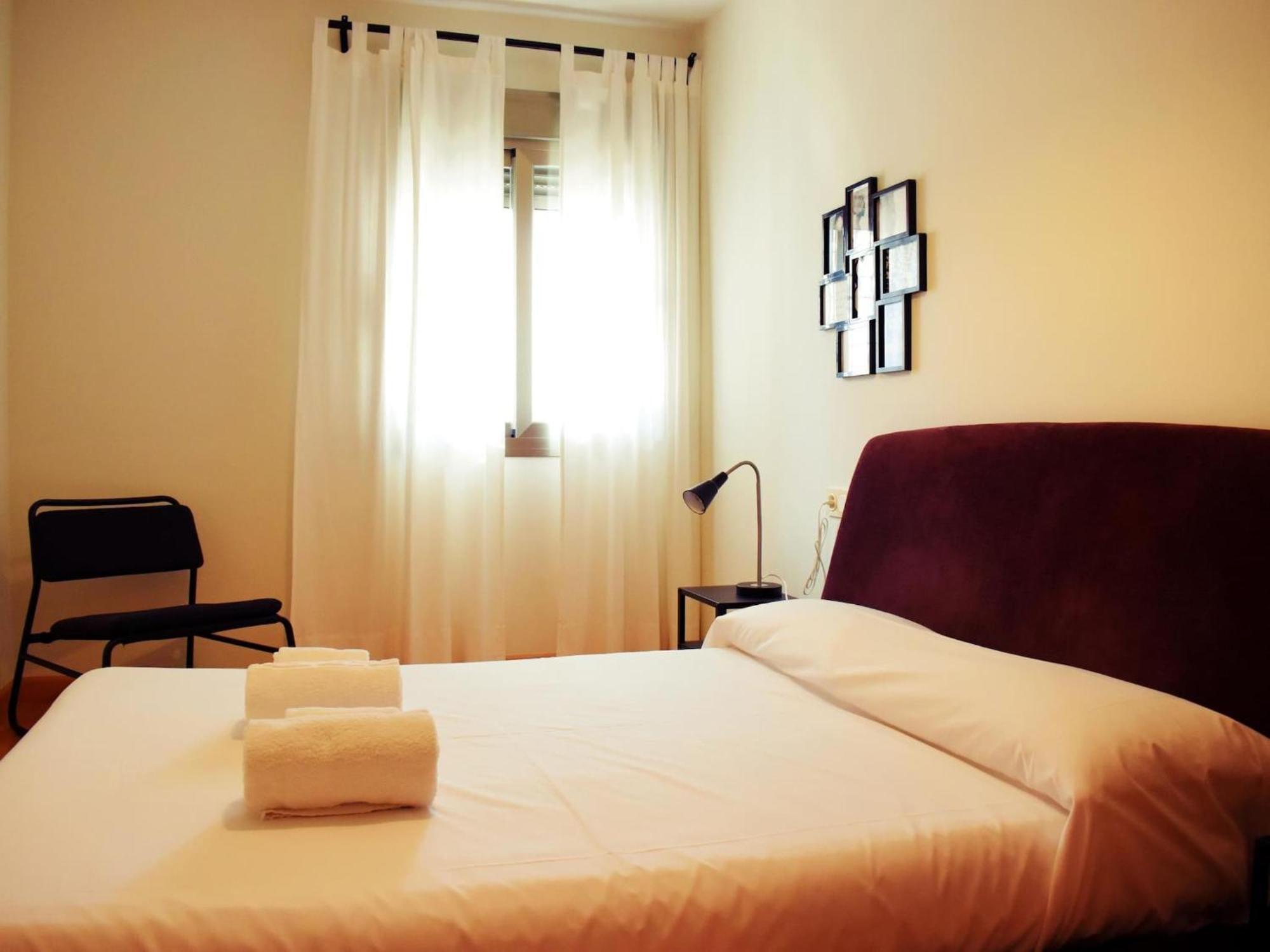 Tranquilo Apartamento Cerca Del Centro Historico Малага Екстер'єр фото